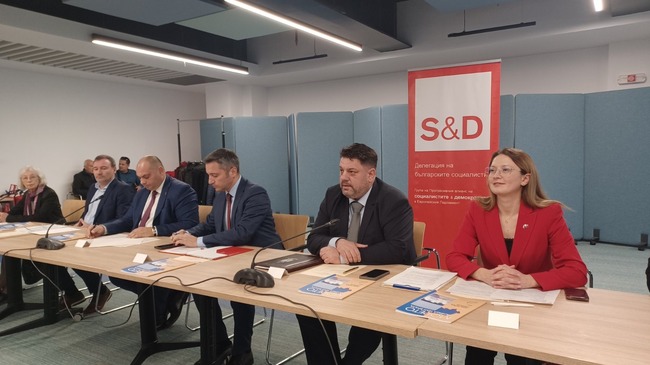 Атанас Зафиров: Нямаме право да се бавим с формирането на политика за развитие на Черноморския регион