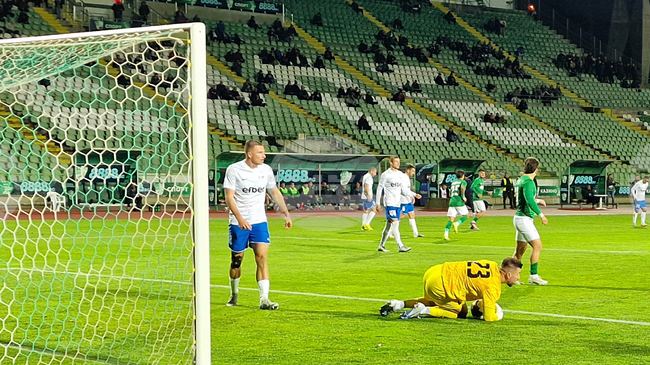  Берое Стара Загора и Спартак Варна завършиха наравно в среща от Първа лига