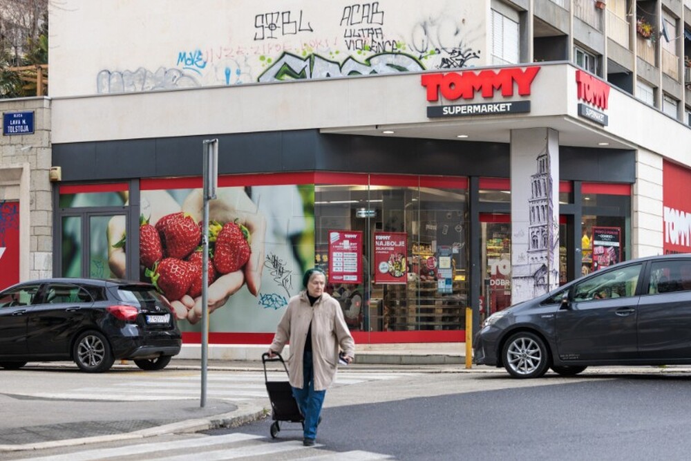 ХИНА: Търговията на дребно остава най-големият работодател в Хърватия