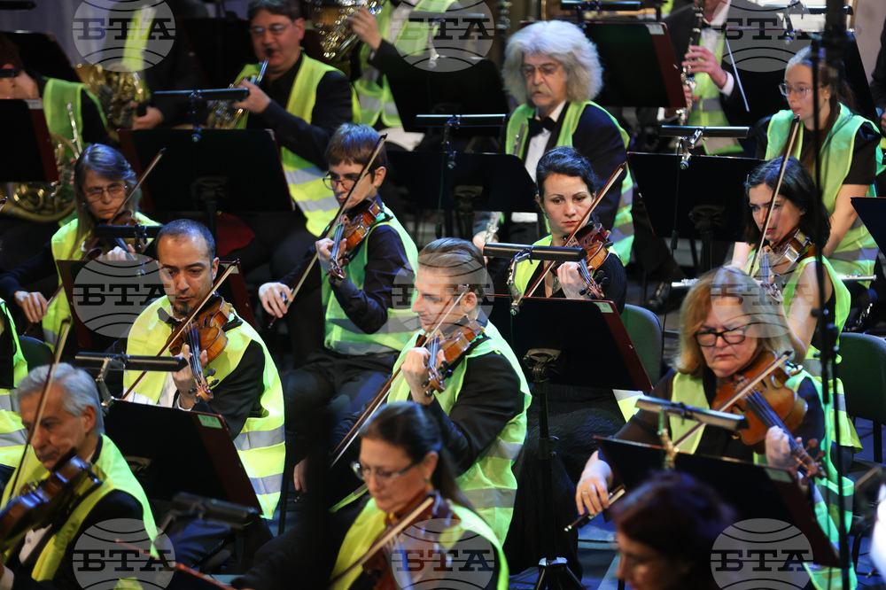 Детски радиохор със Симфоничния оркестър на БНР - тържествен концерт