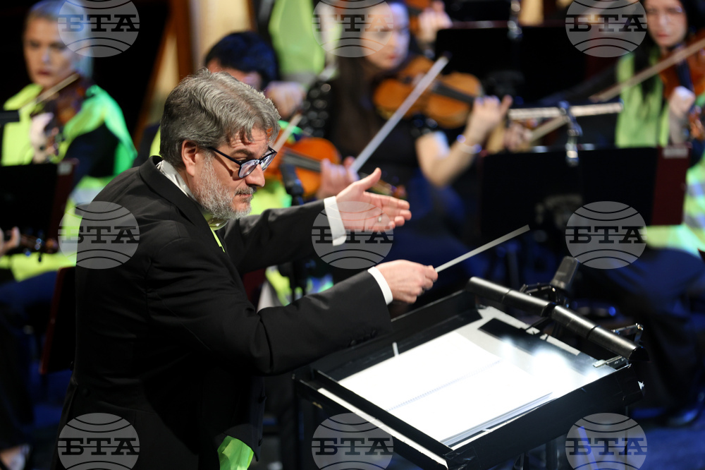 Детски радиохор със Симфоничния оркестър на БНР - тържествен концерт