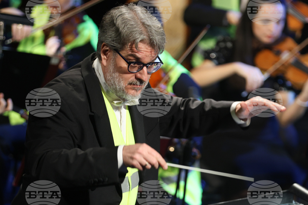 Детски радиохор със Симфоничния оркестър на БНР - тържествен концерт