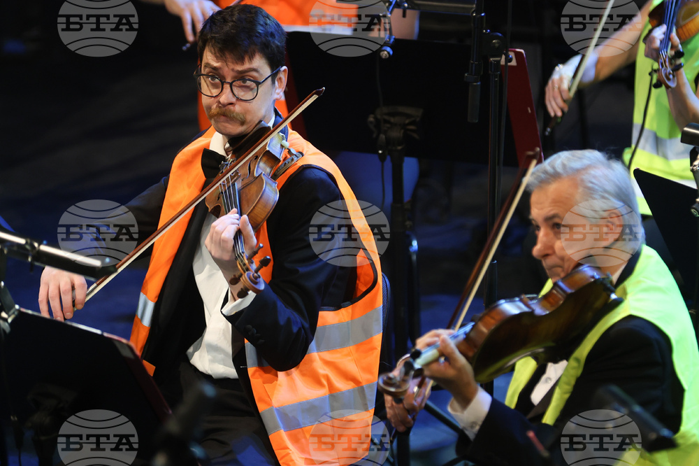 Детски радиохор със Симфоничния оркестър на БНР - тържествен концерт