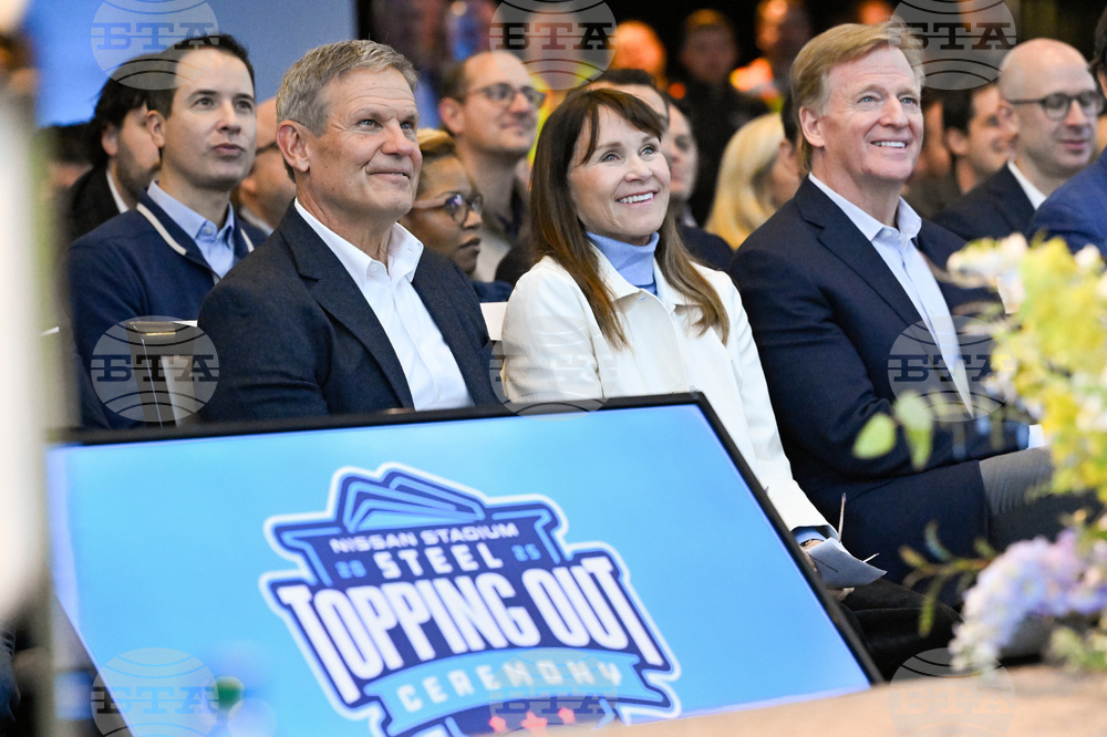 Titans New Stadium Football