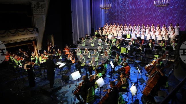 Детският радиохор изнесе тържествен концерт със Симфоничния оркестър на радиото