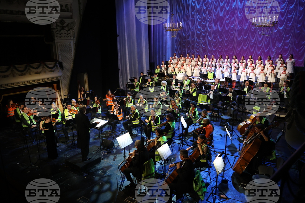 Детски радиохор със Симфоничния оркестър на БНР - тържествен концерт