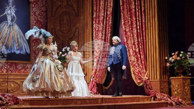 Фестивалът на оперното и балетно изкуство над половин век утвърждава Стара Загора като основен културен център, каза Владимир Бошнаков