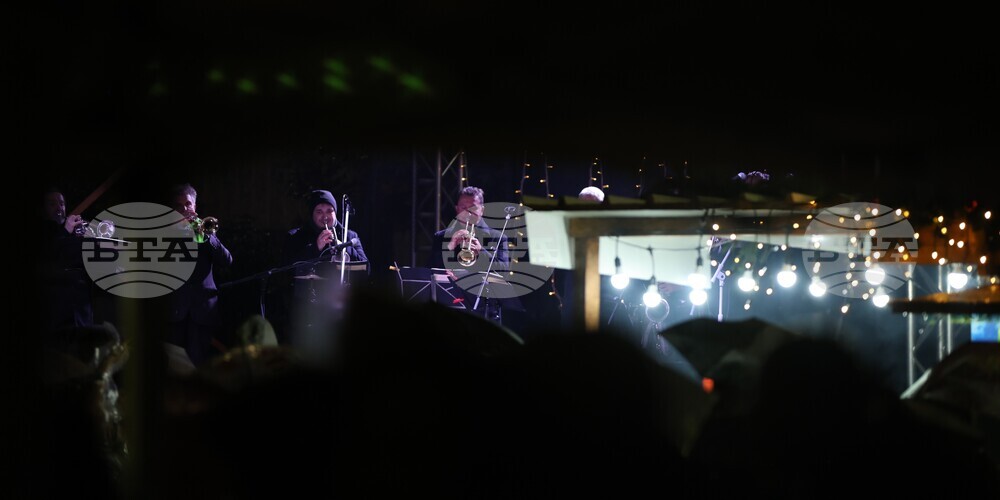 Благоевград - коледни светлини - запалване