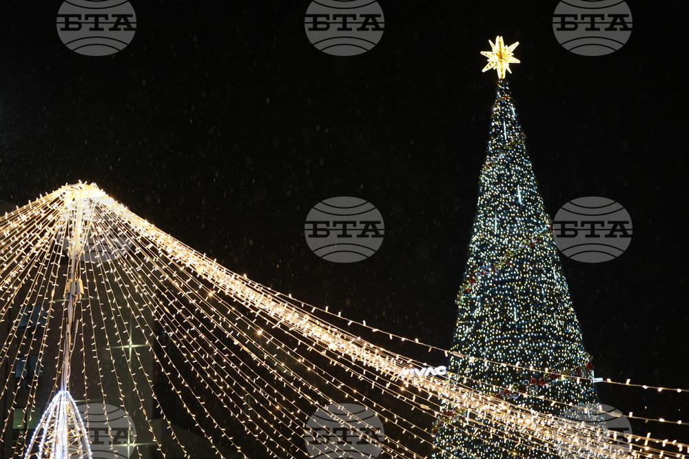 Благоевград - коледни светлини - запалване