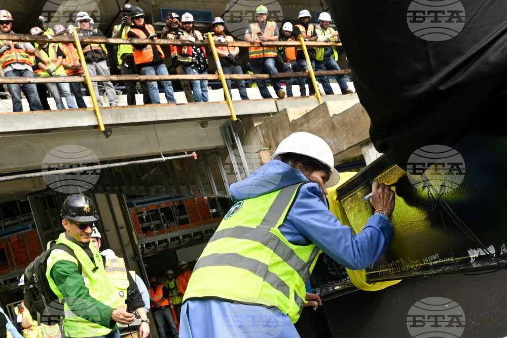 Titans New Stadium Football