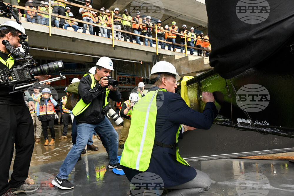 Titans New Stadium Football