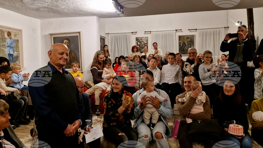 Село Момчиловци - златни сватби