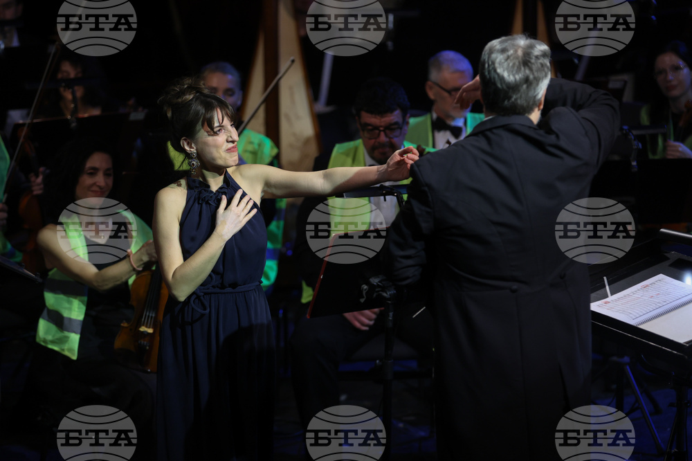 Детски радиохор със Симфоничния оркестър на БНР - тържествен концерт