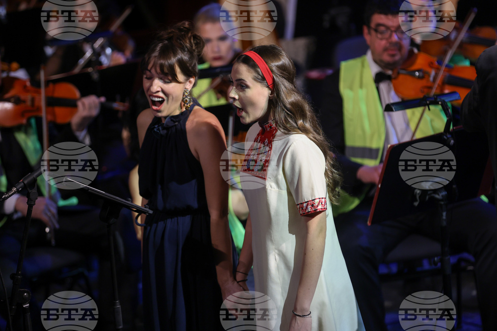 Детски радиохор със Симфоничния оркестър на БНР - тържествен концерт