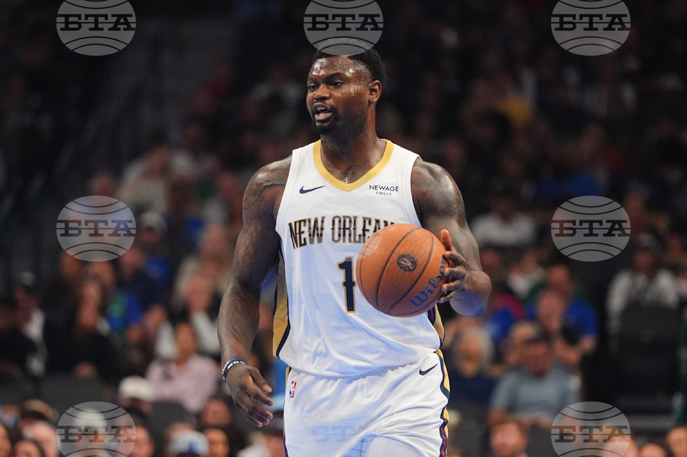 Pelicans Mavericks Basketball