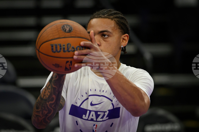 Thunder Jazz Basketball