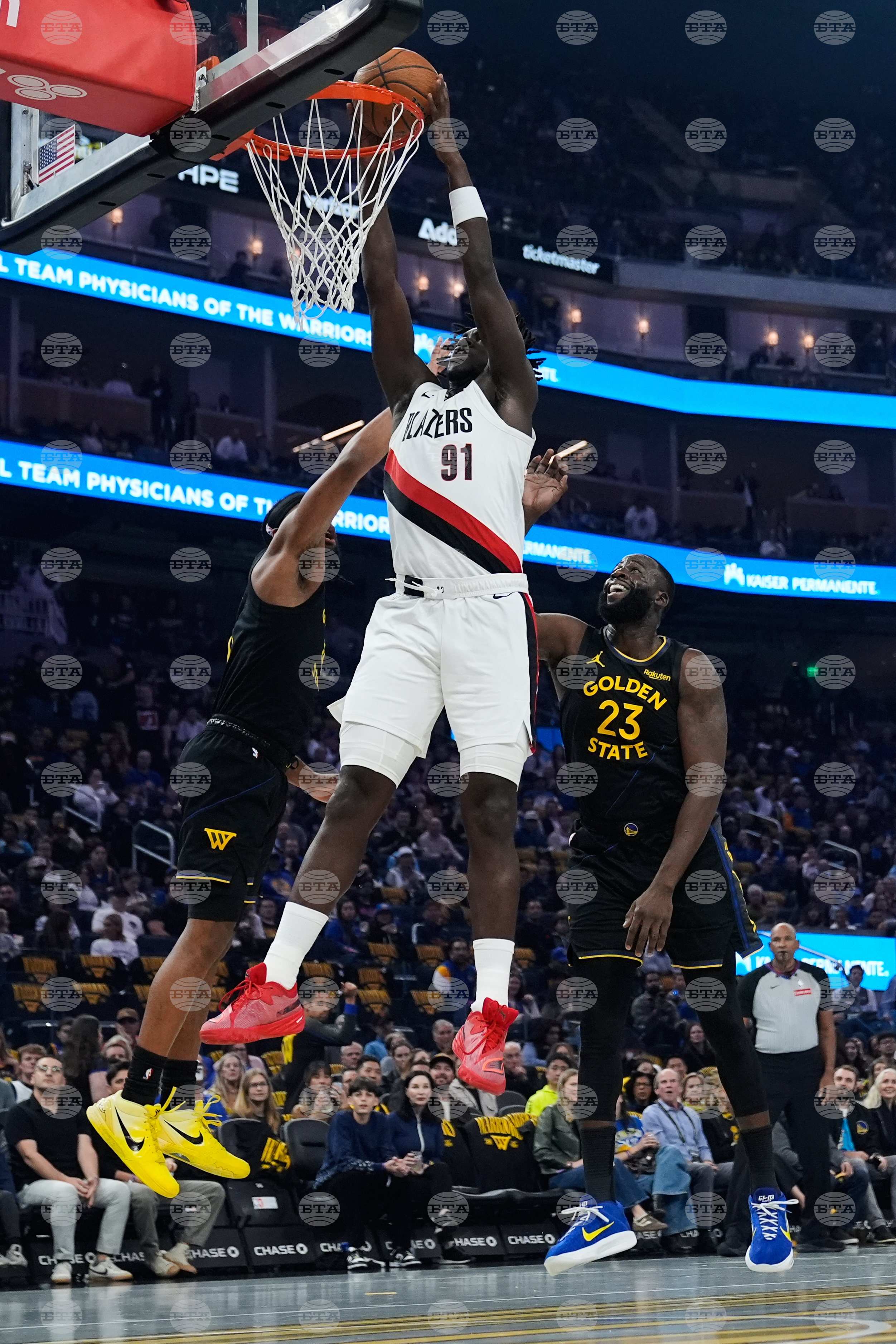 Trail Blazers Warriors Basketball