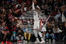 Heat Bulls Basketball