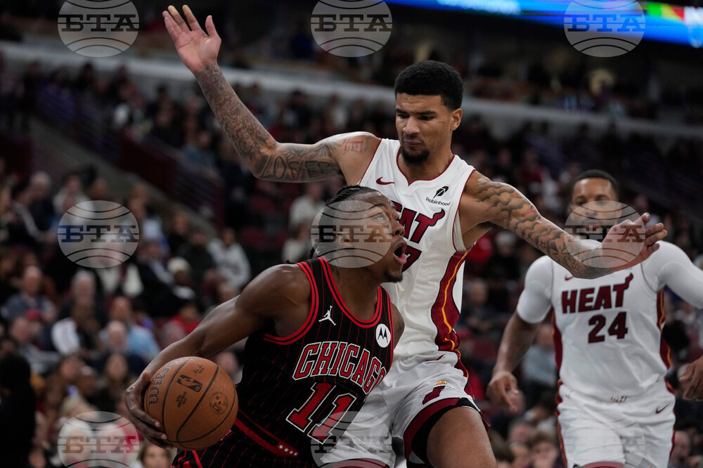 Heat Bulls Basketball