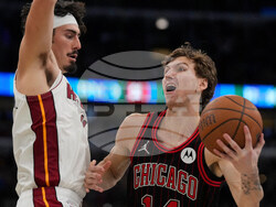 Heat Bulls Basketball