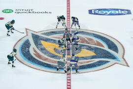 PWHL Goldeneyes Torrent 20251121