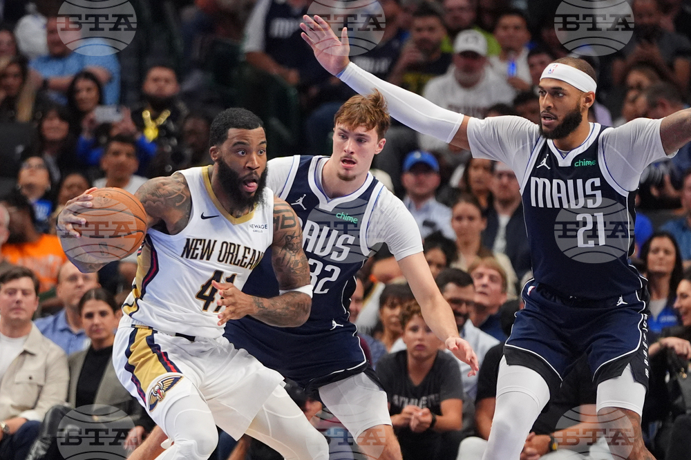 Pelicans Mavericks Basketball