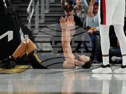 Trail Blazers Warriors Basketball