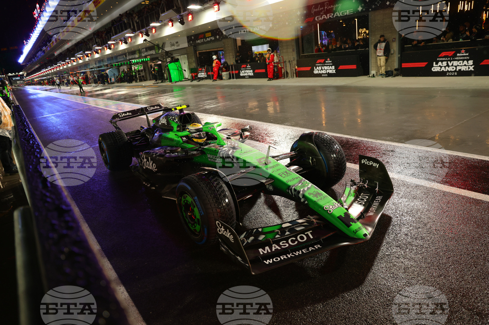 F1 Grand Prix Auto Racing