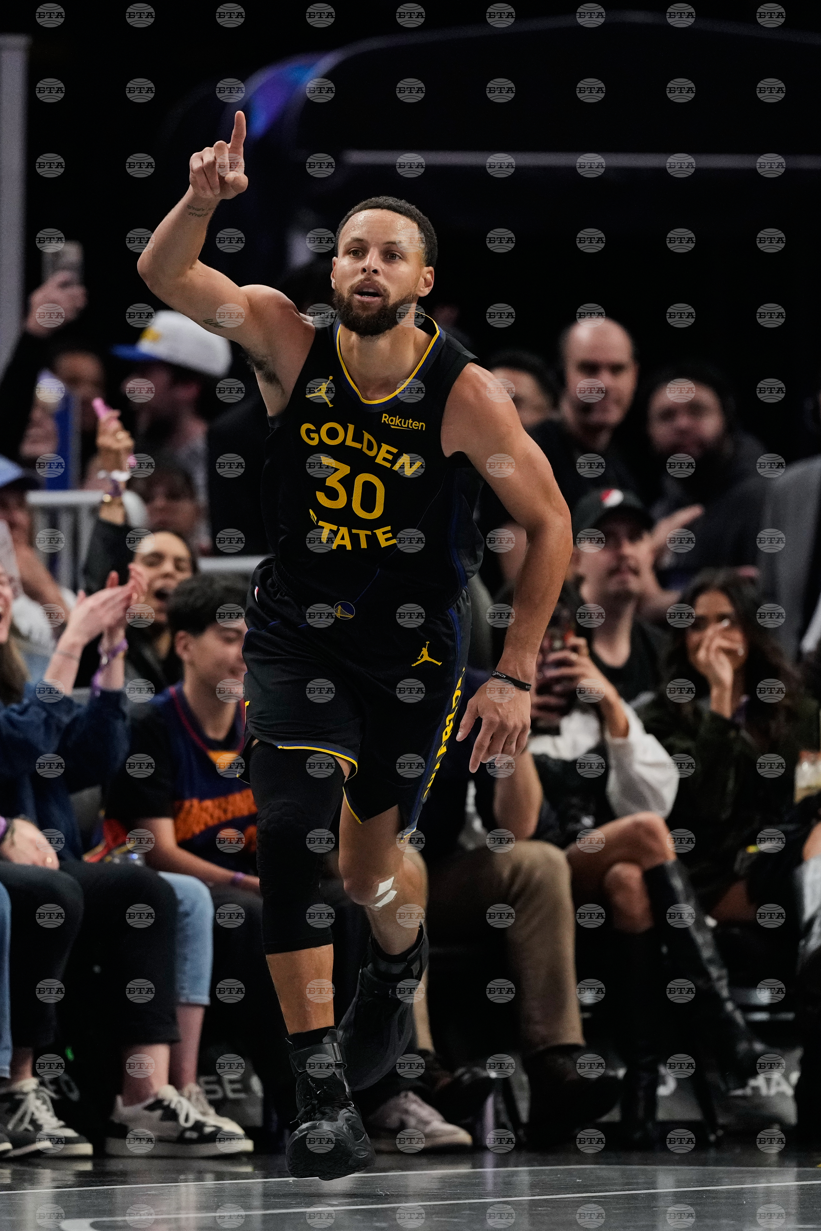 Trail Blazers Warriors Basketball