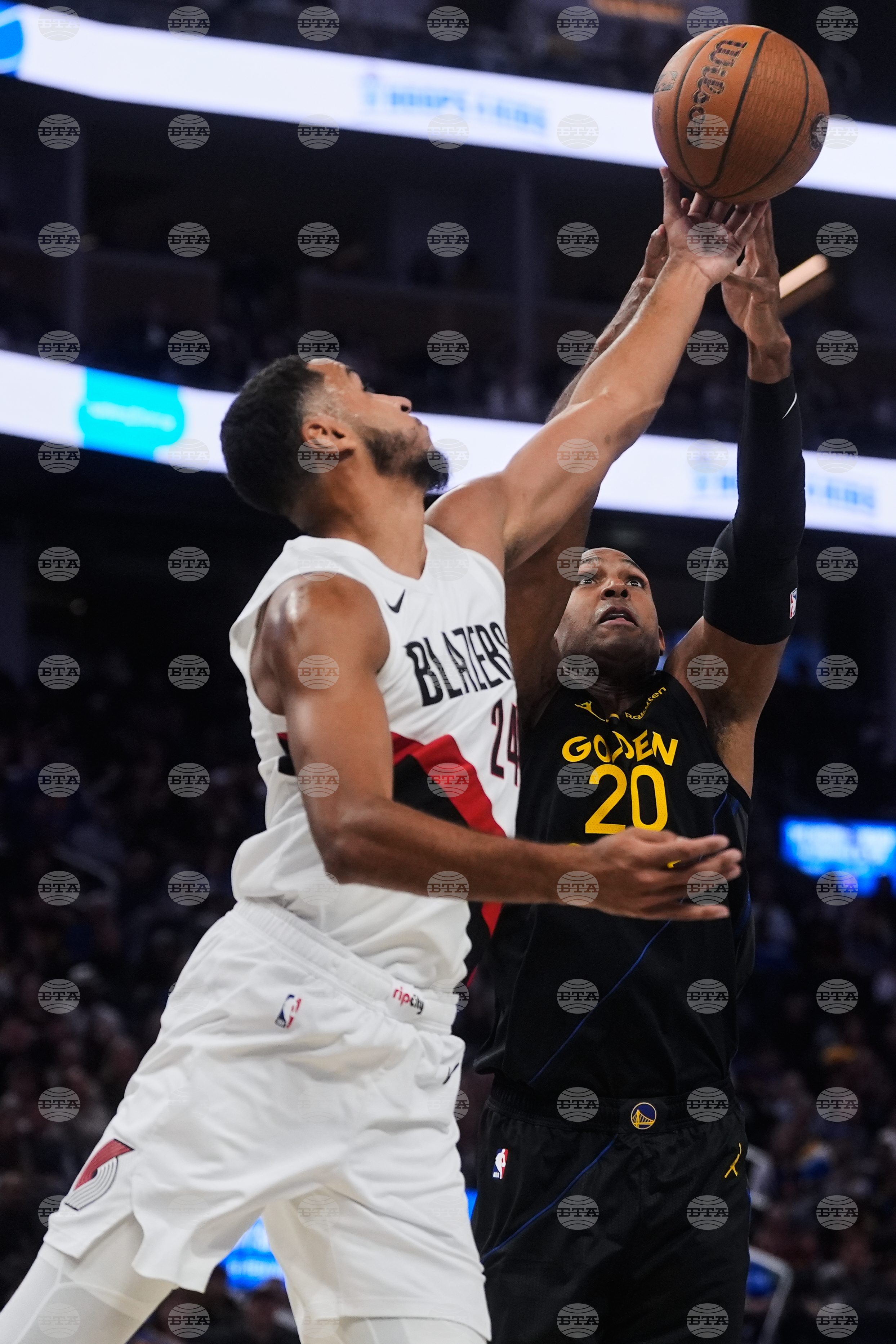 Trail Blazers Warriors Basketball