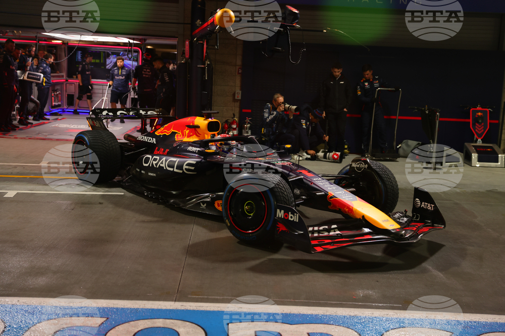 F1 Grand Prix Auto Racing