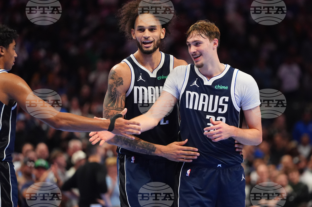 CORRECTION Pelicans Mavericks Basketball