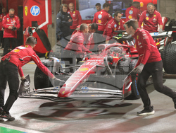 F1 Grand Prix Auto Racing