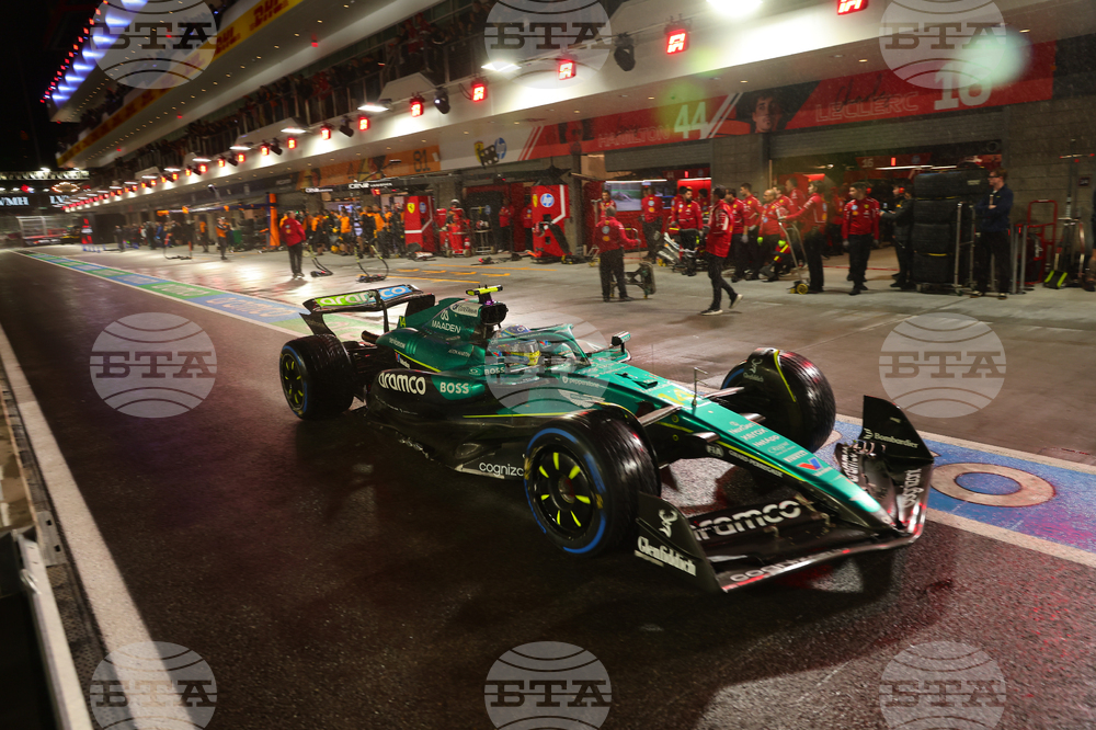 F1 Grand Prix Auto Racing