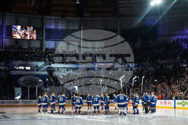 PWHL Goldeneyes Torrent Hockey