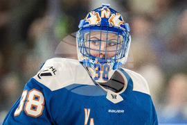 PWHL Goldeneyes Torrent Hockey