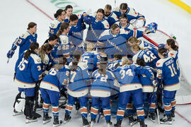 PWHL Goldeneyes Torrent Hockey