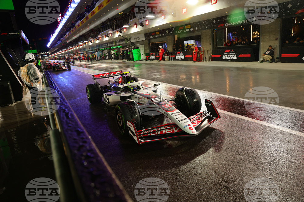 F1 Grand Prix Auto Racing