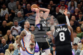 Thunder Jazz Basketball