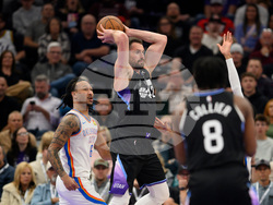 Thunder Jazz Basketball