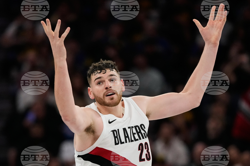 Trail Blazers Warriors Basketball