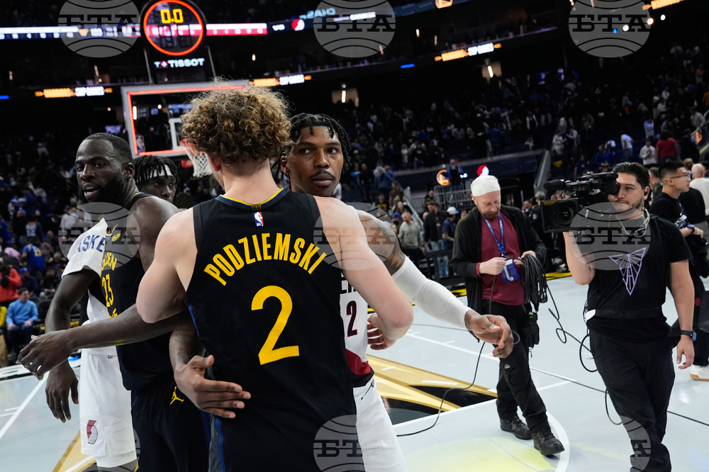 Trail Blazers Warriors Basketball