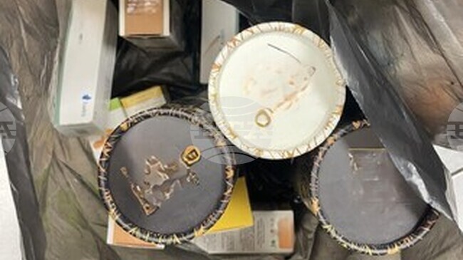 Полицаи иззеха иззеха лекарства, забранени за продажба в България, от търговски обекти в София