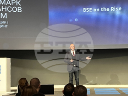 Финансов форум „БенчМарк" - Маню Моравенов