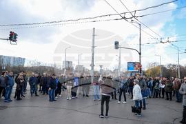 Протест - разширяване на зоните и повишаване на цените - жива верига