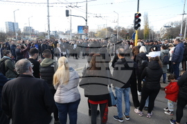 Протест - разширяване на зоните и повишаване на цените - жива верига