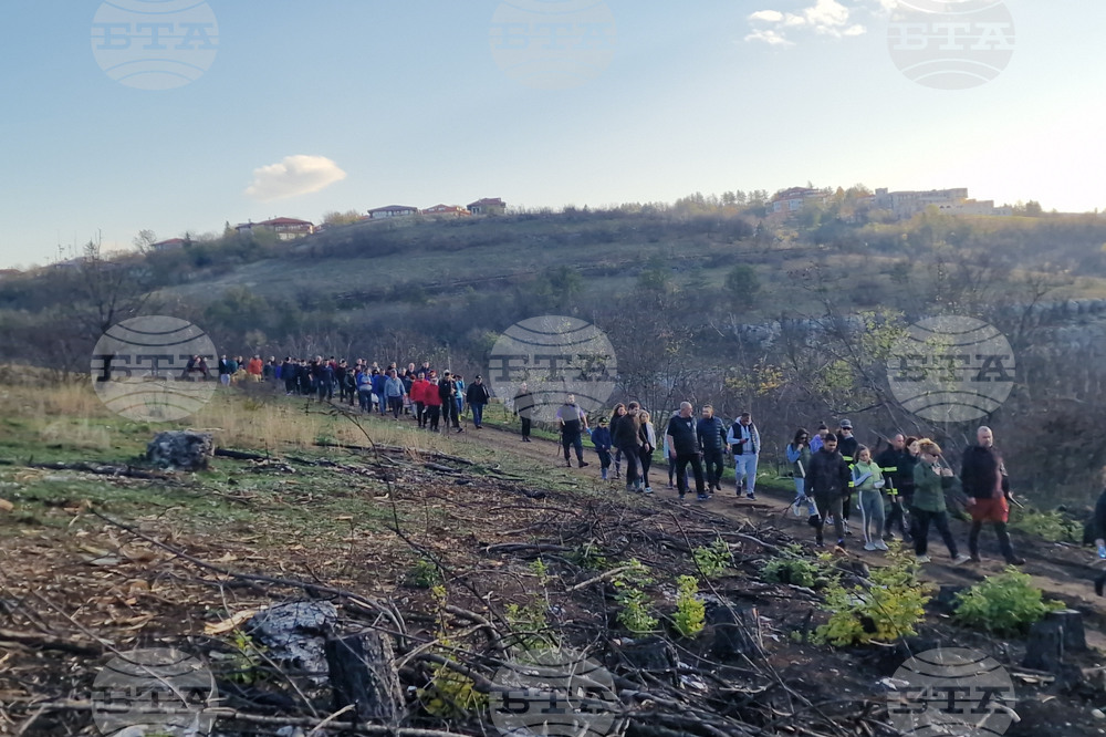 Велико Търново - Гарга баир - залесяване