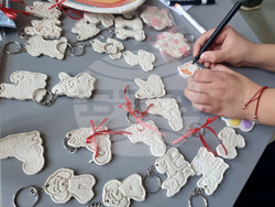 Перник - детска творческа работилница - коледни сувенири