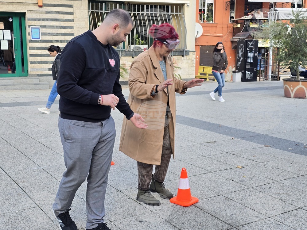 Пловдив - „Шофирай със сърце и разум“ - изложба