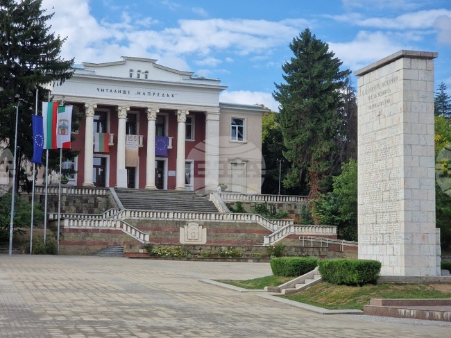 Концерти, изложби, театър и благотворителни работилници са част от коледната програма на Община Лясковец